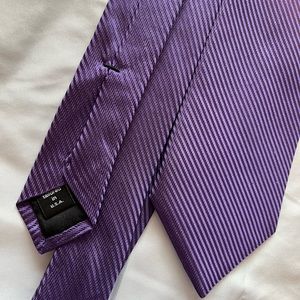 Purple tie